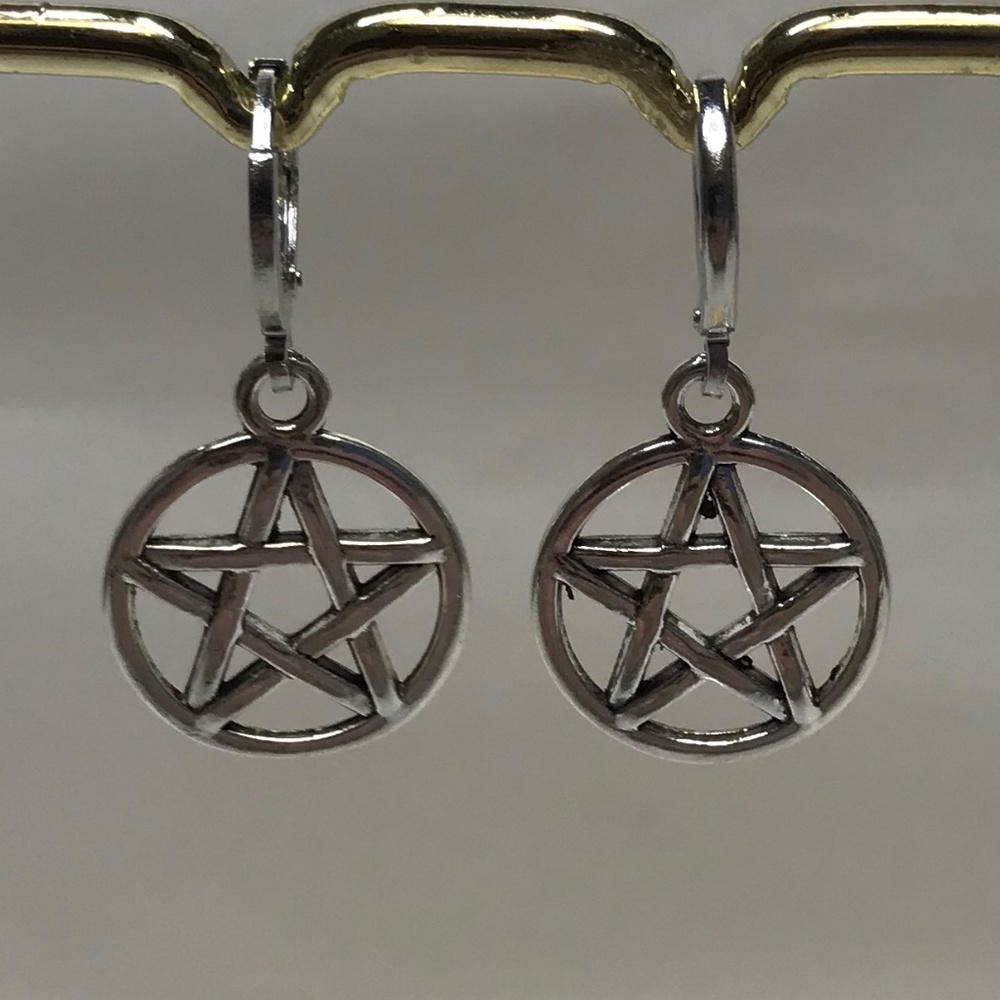 Gothic Pagan Silver Pentagram Pentacle Handmade Hoop Earrings, Encircled Stars - Picture 9 of 12